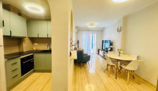 Купить недвижимость в Торревьеха, Испания. Район Playa del Cura, 2 спальни, 78 м2 image 0