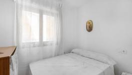 Купить недвижимость в Торревьеха, Испания. Район torrevieja, 3 спальни, 70 м2 image 3