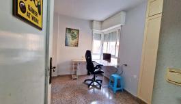 Acogedor Apartamento a 200 m de la playa, Ideal para Vivir o Invertir image 5