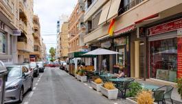 Apartment in Torrevieja, Spain, Estacion de autobuses area, 3 bedrooms, 100 m2 - #ASV-18537/3818 image 1