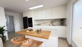 Apartment in Torrevieja, Spain, Playa de los Náufragos area, 3 bedrooms, 91 m2 - #ASV-00798/1703 image 3