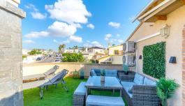Town house in Orihuela Costa, Spain, Orihuela Costa area, 3 bedrooms, 113 m2 - #ASV-4-CH-Z515/1267 image 2