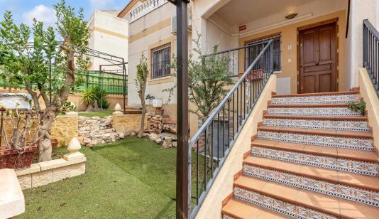 Buy property in Orihuela Costa, Spain. La Florida area, 3 bedrooms, 71 m² image 0