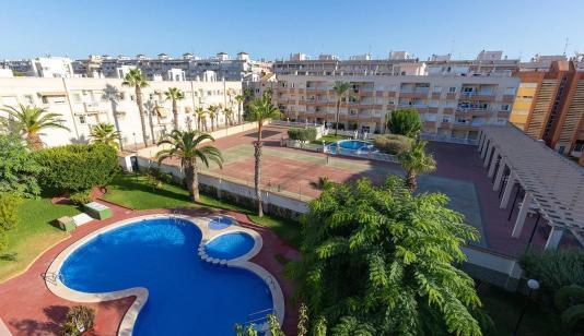 Apartment in Torrevieja, Spain. Playa del Cura area, 2 bedrooms, 51 m² image 0