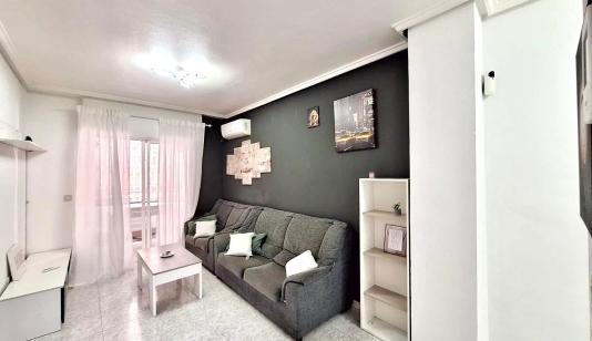 Apartment for sale in Torrevieja, Spain. Centro area, 2 bedrooms, 71 m² image 0