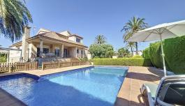 Property for sale. Mil Palmeras area, 4 bedrooms, 342 m² image 1
