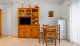 Buy an Apartment in Torrevieja, Spain. Curva de Palangre area, 1 bedroom, 60 m² image 4