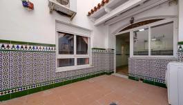 Torrevieja, Spain. Real Estate. Centro area, 5 bedrooms, 243 m² image 4