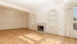 Buy an Apartment in Torrevieja, Spain. torrevieja area, 5 bedrooms, 243 m² image 4