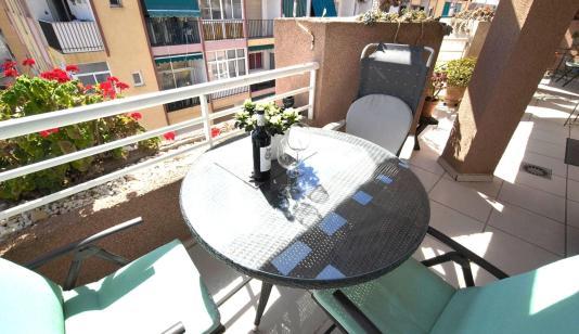 Buy real estate in Torrevieja, Spain. Playa de los Locos area, 1 bedroom, 105 m² image 0