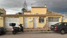 Torrevieja, España. Bienes raíces. Zona de la  Torreta florida, 7 dormitorios, 264 m² image 1