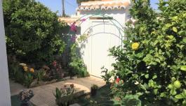 Buy property in Torrevieja, Spain. torrevieja area, 6 bedrooms, 407 m² image 1