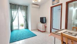 Apartment for sale in Torrevieja, Spain. Estacion de autobuses area, 2 bedrooms, 61 m² image 3