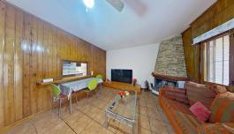 Bungalow for sale in Torrevieja, Spain. Playa de los Locos area, 3 bedrooms, 115 m² image 3