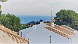 Apartment for sale in Orihuela Costa, Spain. Altos de Campoamor area, 3 bedrooms, 160 m² image 2