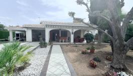 Real estate Orihuela Costa, Villa for sale. Campoamor area, 4 bedrooms, 260 m² image 1