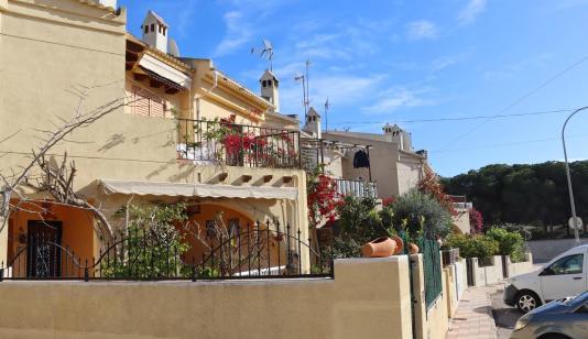 Comprar un Duplex en Guardamar del Segura, España. Zona de la  Buenavista, 2 dormitorios, 75 m² image 0