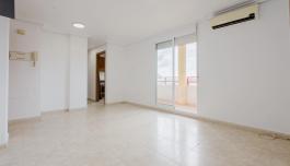 Apartment for sale in Torrevieja, Spain. Playa del Cura area, 2 bedrooms, 85 m² image 5