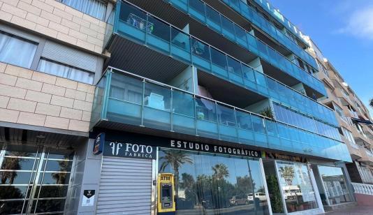 Bienes raíces Torrevieja, Ático en venta. Zona de la  Playa del Cura, 2 dormitorios, 72 m² image 0