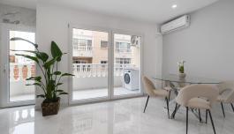Buy property in Torrevieja, Spain. torrevieja area, 3 bedrooms, 90 m² image 2