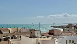 Buy property in Torrevieja, Spain. Paseo maritimo area, 3 bedrooms, 103 m² image 2