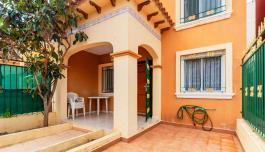 Buy an Bungalow in Torrevieja, Spain. Torretas area, 2 bedrooms, 73 m² image 3