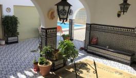 Buy property in Torrevieja, Spain. torrevieja area, 6 bedrooms, 407 m² image 4