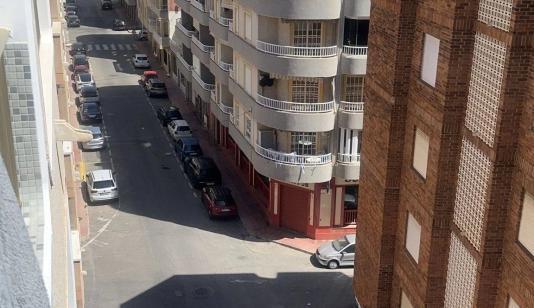 Buy real estate in Torrevieja, Spain. Centro area, 3 bedrooms, 89 m² image 0