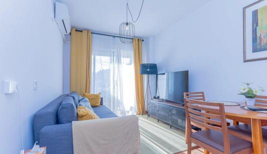 Buy an Apartment in Torrevieja, Spain. Playa de los Locos area, 1 bedroom, 47 m² image 0
