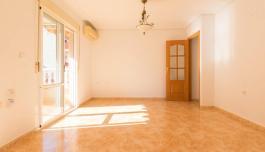 Buy an Apartment in Torrevieja, Spain. Centro area, 4 bedrooms, 102 m² image 3