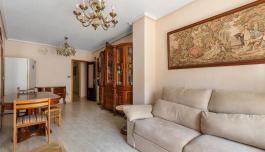 Buy real estate in Torrevieja, Spain. Estacion de autobuses area, 3 bedrooms, 96 m² image 2