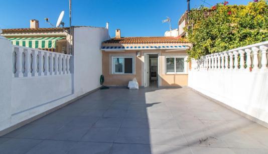 Town house for sale in Torrevieja, Spain. Carrefour area, 2 bedrooms, 43 m² image 0