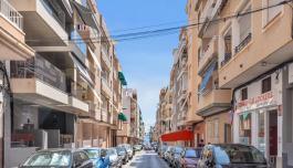 Torrevieja, недвижимость. Район Playa del Cura, 32 m² image 1