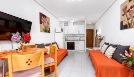 Real estate in Spain, Torrevieja. Estacion de autobuses area, 32 m² image 5