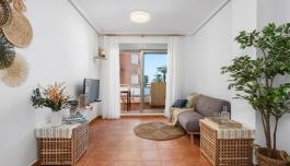 Real estate Guardamar del Segura, Apartment for sale. Pueblo area, 3 bedrooms, 107 m² image 4