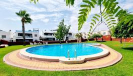 Buy an Bungalow in Spain, Orihuela Costa. Los Altos area, 2 bedrooms, 78 m² image 3
