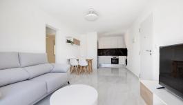 Buy property in Torrevieja, Spain. El limonar area, 2 bedrooms, 55 m² image 5