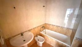 Apartment for sale in Torrevieja, Spain. Playa del Cura area, 2 bedrooms, 67 m² image 4