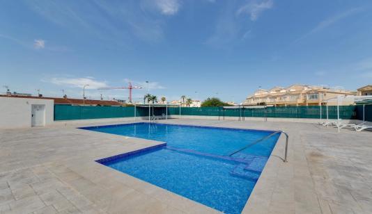 Недвижимость в Торревьеха. Район Torretas, 2 спальни, 77 m² image 0