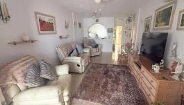 Bungalow in Torrevieja, Spain. Playa del Cura area, 2 bedrooms, 95 m² image 1