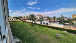 Buy real estate in Torrevieja, Spain. Punta Prima area, 2 bedrooms, 92 m² image 1