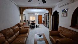Town house for sale in Torrevieja, Spain. Los Balcones area, 5 bedrooms, 160 m² image 2