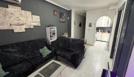 Property in Torrevieja. Centro area, 2 bedrooms, 70 m² image 1
