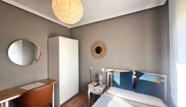 Guardamar del Segura, Spain. Real Estate. Urb. El Moncayo area, 4 bedrooms, 75 m² image 1