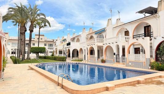 Buy property in Torrevieja, Spain. El chaparral area, 2 bedrooms, 85 m² image 0