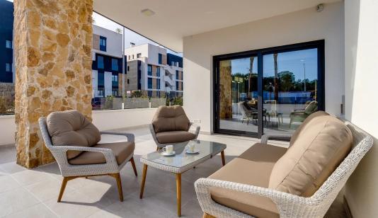 Guardamar del Segura, Spain. Buy an Penthouse . Puerto area, 2 bedrooms, 97 m² image 0