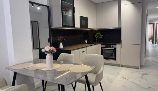 Торревьеха, Испания. Купить квартиру. Район Playa de los Locos, 4 спальни, 0 m² image 0