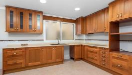 Venta de Piso en Torrevieja, España. Zona de la  Playa de los Locos, 5 dormitorios, 212 m² image 1