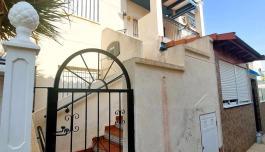 Bungalow for sale in Orihuela Costa, Spain. Playa Flamenca area, 2 bedrooms, 58 m² image 3
