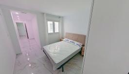 Buy property in Torrevieja, Spain. Centro area, 2 bedrooms, 80 m² image 4